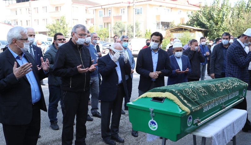 Akyazı Belediyesi eski Başkan Yardımcısı Sinan Çileli'nin baba acısı