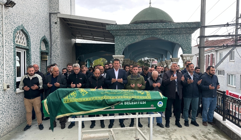 Akyazı Belediyesi Özel Kalem Müdürü Yasin Selim'in annesi defnedildi