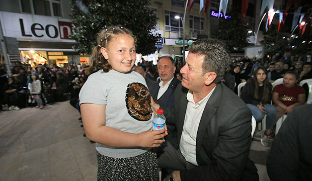 akyazi-belediyesi-tarafindan-gerceklestirilen-ramazan-etkinlikleri-son-buldu-ohfjahjlr2