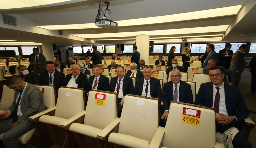 akyazi-belediyesi-yesil-sehir-odulu-aldiwkcrvdrhev