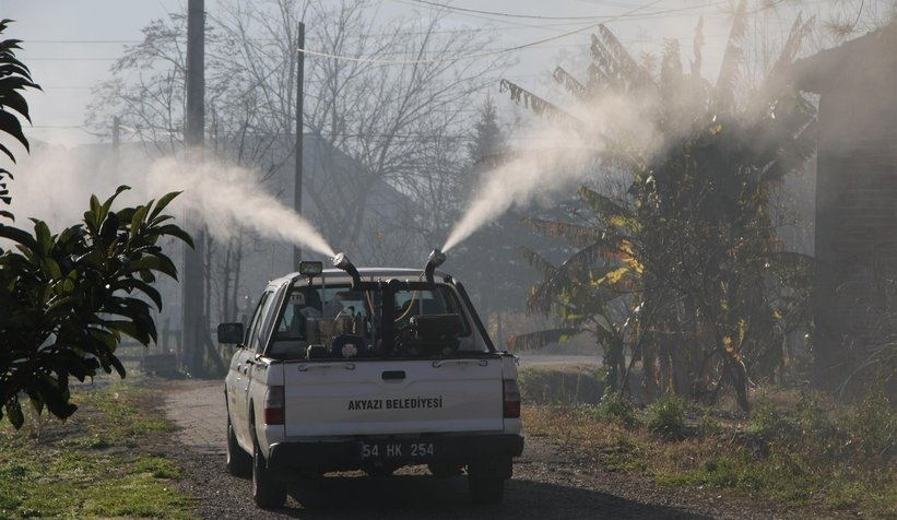 Akyazı Belediyesinden Arıcılara ilaçlama uyarısı 