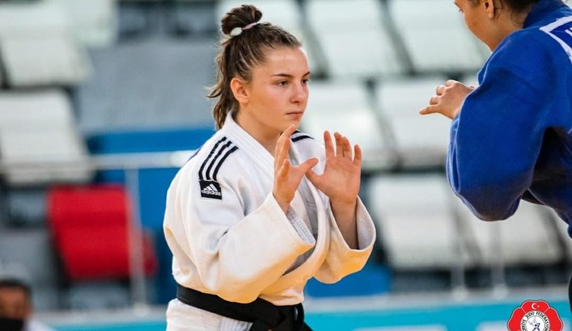 Akyazı Boybeyi madalya avında