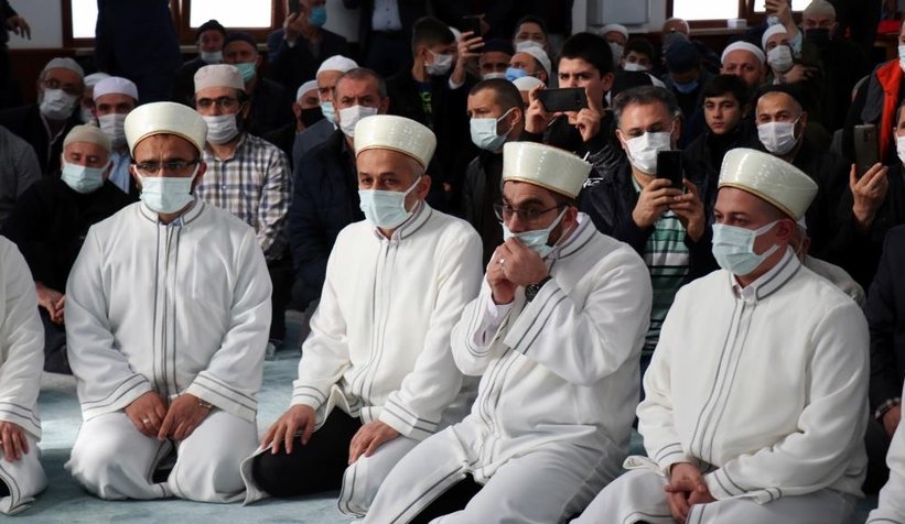 Akyazı'da 17 hafız için İcazet Programı düzenlendi