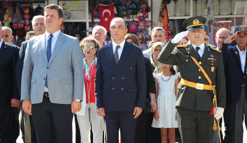 akyazi-da-30-agustos-zafer-bayrami-toren-ile-kutlandib2zaoxz0ou