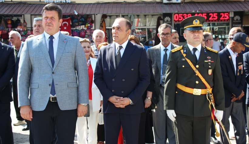 akyazi-da-30-agustos-zafer-bayrami-toren-ile-kutlandib2zaoxz0ou