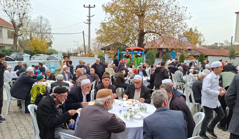 akyazi-da-33-genc-hafiz-icazet-belgelerini-aldiv2jjag9lk3