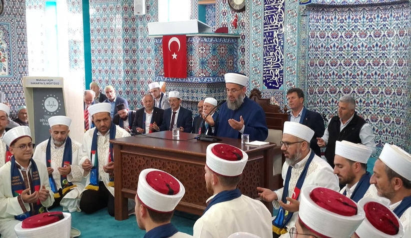 akyazi-da-33-genc-hafiz-icazet-belgelerini-aldiv2jjag9lk3