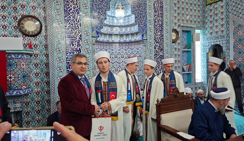 akyazi-da-33-genc-hafiz-icazet-belgelerini-aldiv2jjag9lk3