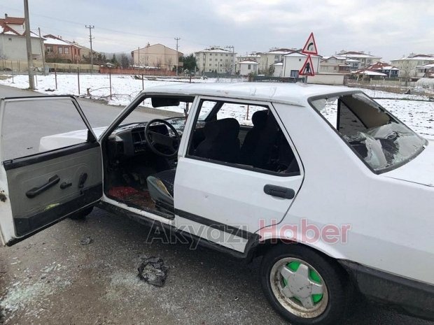 Akyazı'da aracının önünü kesip saldırdılar