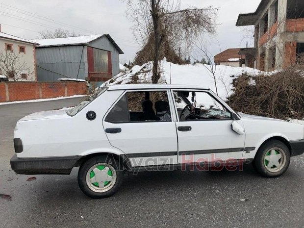 Akyazı'da aracının önünü kesip saldırdılar