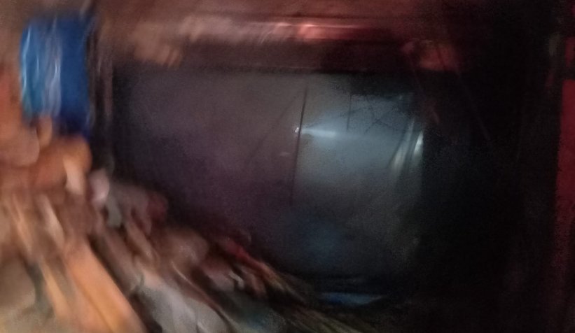 akyazi-da-atolye-yangini-25-bin-kasik-yandieu1knksyvm