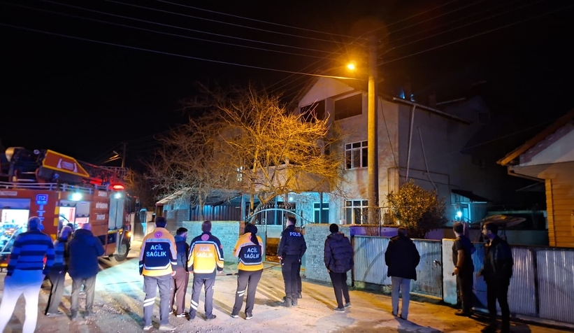 akyazi-da-baca-yanginiz3nsqks1uu