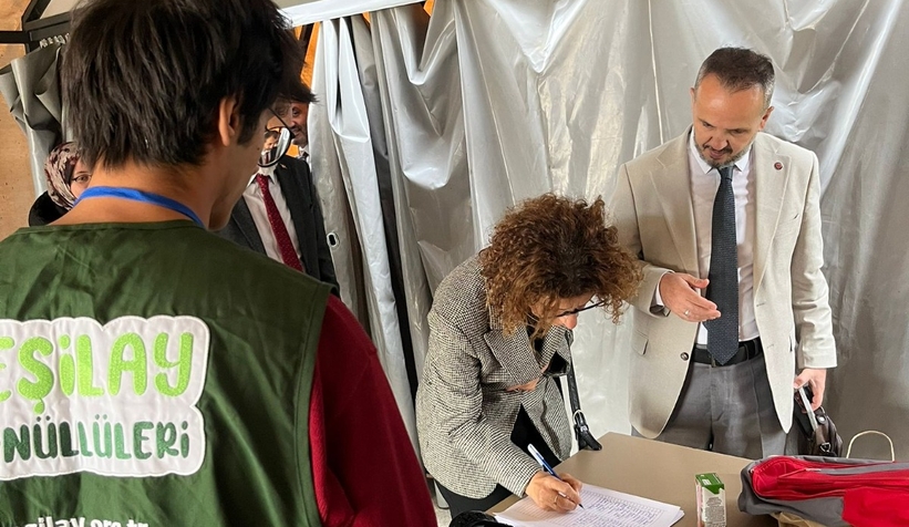 akyazi-da-bagimliliga-karsi-cikmaz-sokak-farkindalik-cadiri-programitdbxtdu2y0