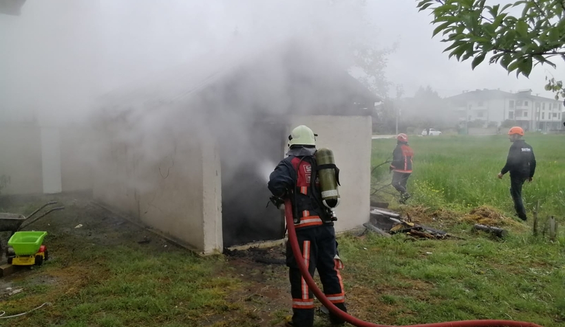 akyazi-da-bayram-sabahi-yangink3vmde0ysg