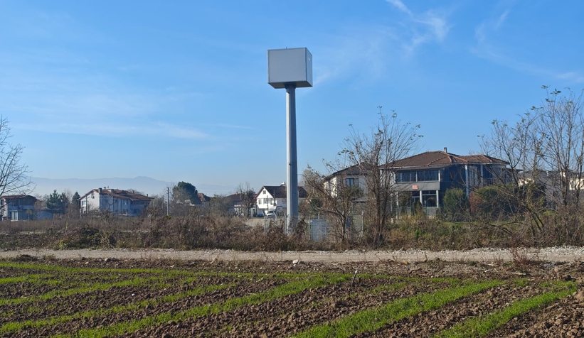 akyazi-da-baz-istasyonu-tepkisiwdv1suxad3