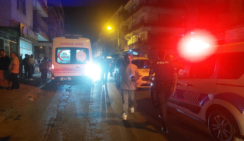 akyazi-da-bicakli-kavga-1-agir-yaralichrmaupzd1