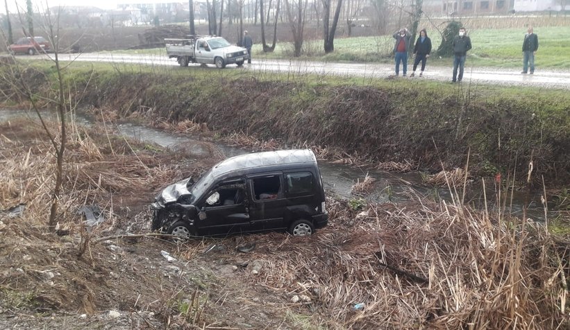 Akyazı'da can pazarı: 6 yaralı