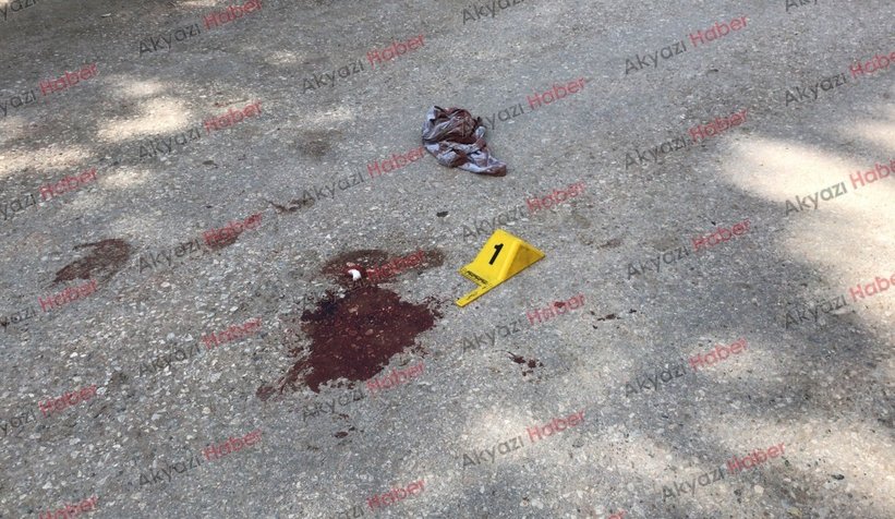 Akyazı'da dehşet; Üniversiteli kız arkadaşını bıçakladı