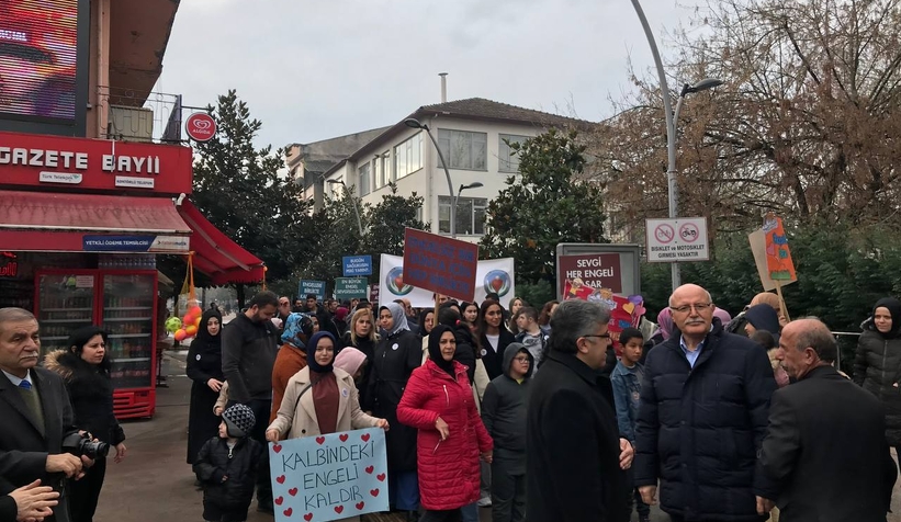 akyazi-da-dunya-engelliler-gunu-etkinligiuxfxdvhqmg