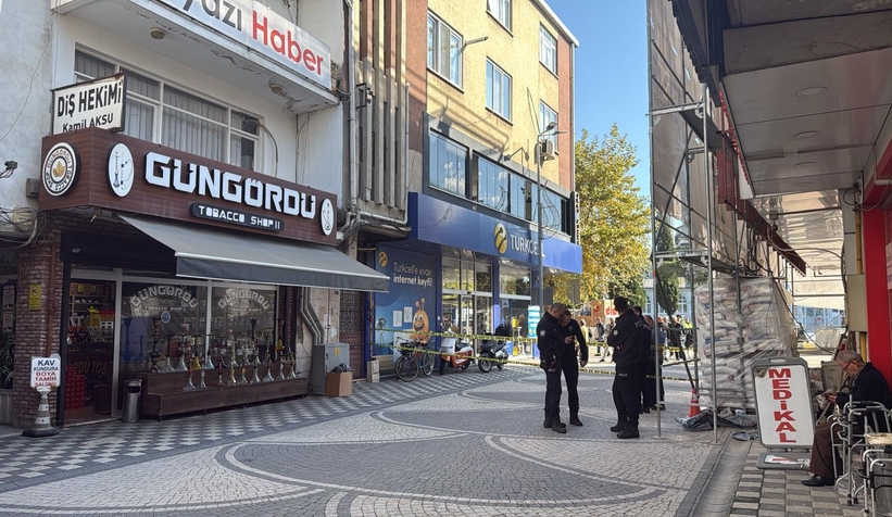 akyazi-da-duvarlarindan-sesler-gelen-bina-bosaltildil1nmsnjjvl