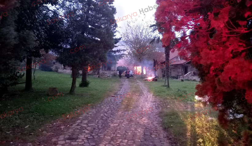 akyazi-da-emekli-generalin-evleri-atese-verildibk1udddjbm