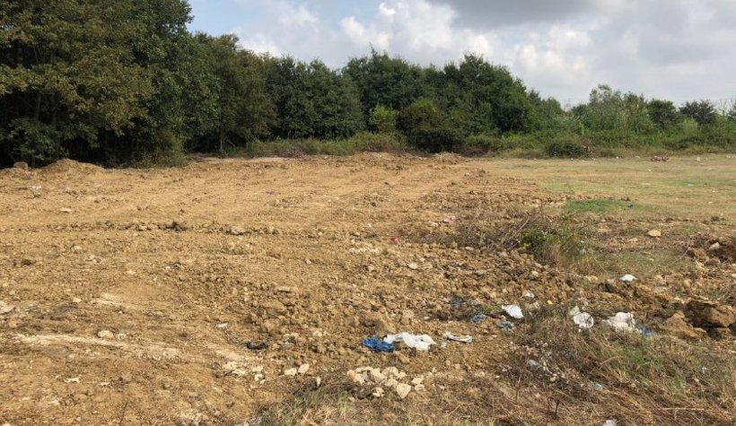 Akyazı'da esrarengiz kazı