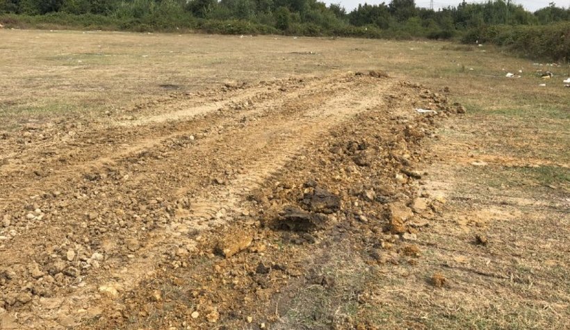 Akyazı'da esrarengiz kazı