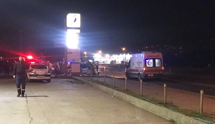 Akyazı'da feci kaza 5 yaralı