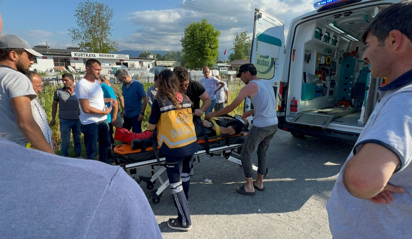 Akyazı'da feci kaza