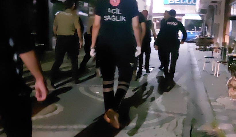 akyazi-da-gerilim-dolu-dakikalar-polis-ikna-edip-genci-kurtardir2hfqzuxcg
