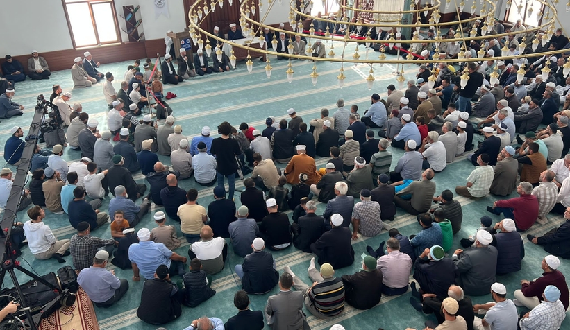 Akyazı'da hafızlığı tamamlayan 39 öğrenci için icazet programı