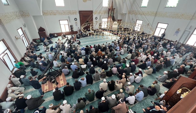 Akyazı'da hafızlığı tamamlayan 39 öğrenci için icazet programı