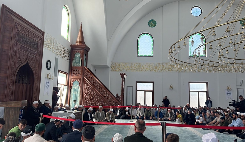 Akyazı'da hafızlığı tamamlayan 39 öğrenci için icazet programı