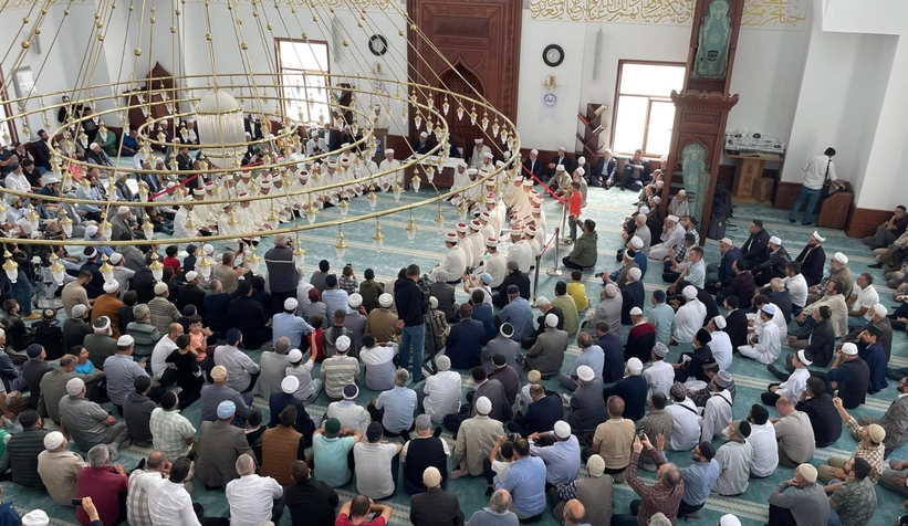 Akyazı'da hafızlığı tamamlayan 39 öğrenci için icazet programı