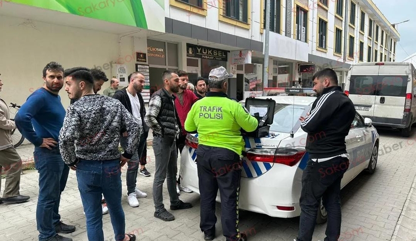 akyazi-da-kamyonetin-carptigi-yaya-yaralandiagk3ngsvdv