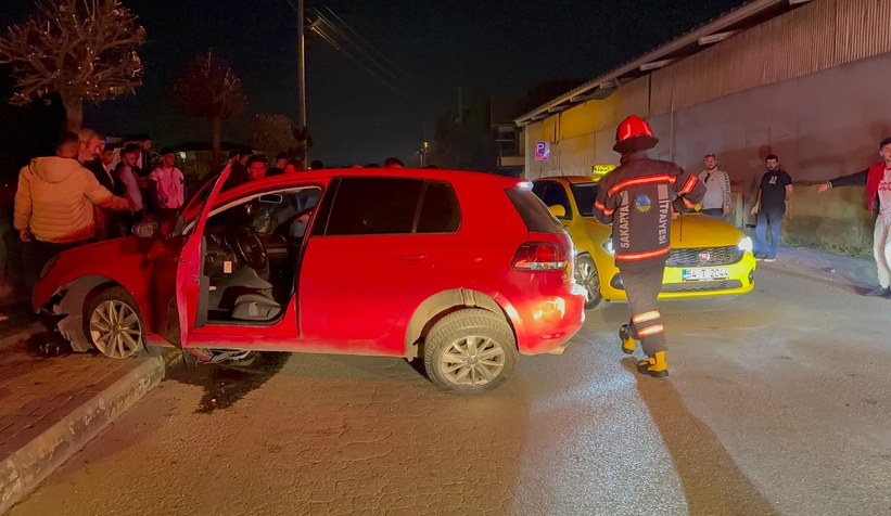 Akyazı'da Kaza 1 Hafif Yaralı