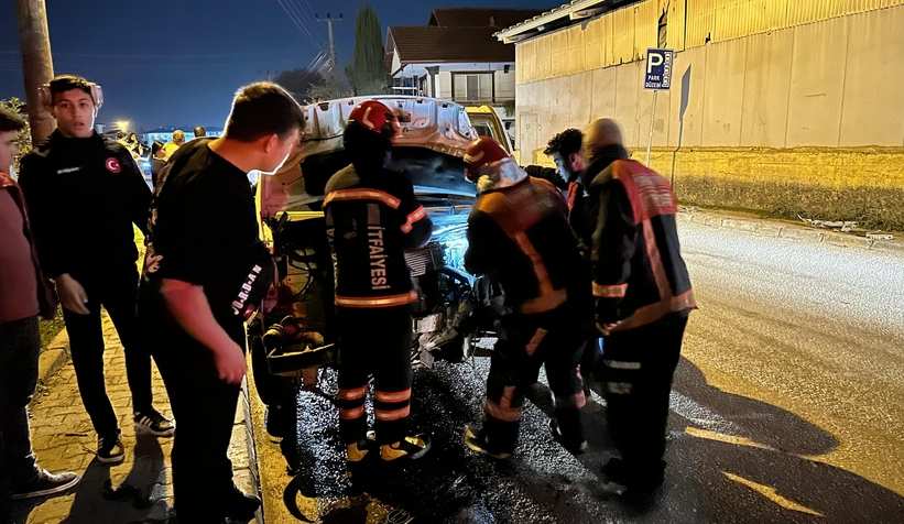 Akyazı'da Kaza 1 Hafif Yaralı