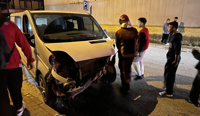 Akyazı'da Kaza 1 Hafif Yaralı