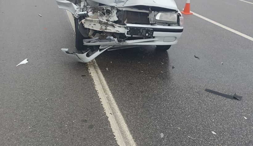 Akyazı'da kaza: 2 yaralı