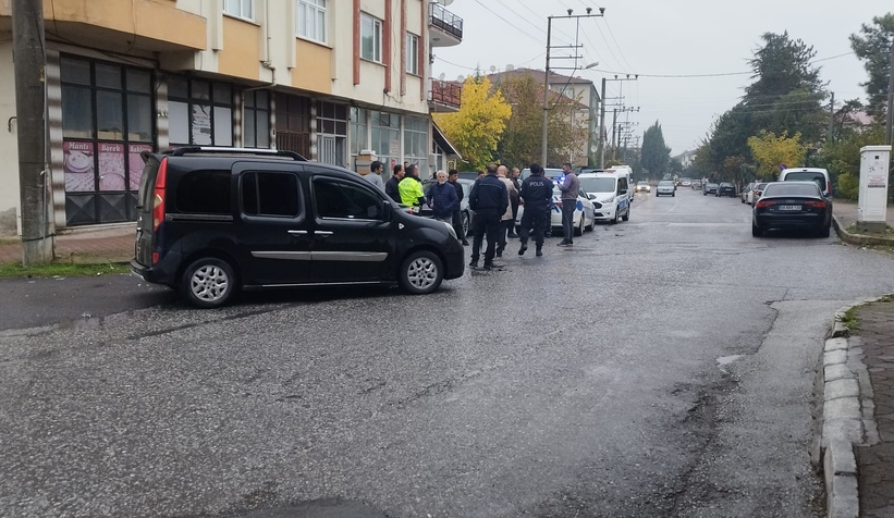 akyazi-da-kaza-3-yaraliy2nzy1pbnk