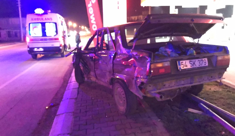 Akyazı'da kaza: 4 Yaralı