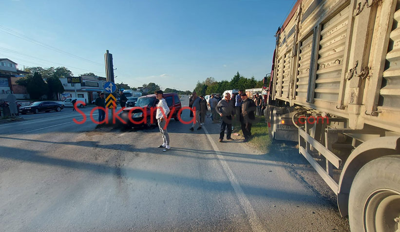 akyazi-da-kaza-iki-yaralik3h3rc80nk