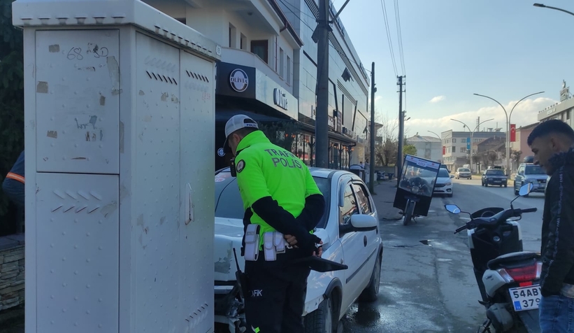 Akyazı'da kaza:1 Yaralı