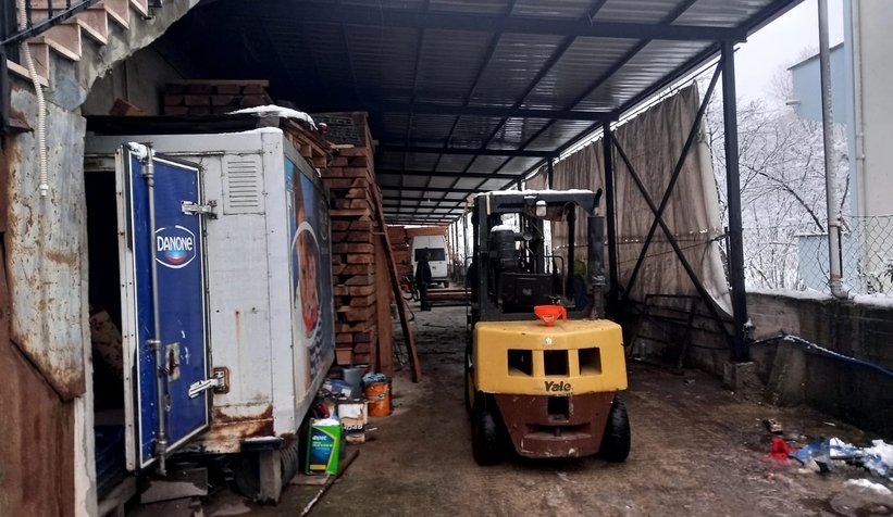 Akyazı'da kereste atölyesinde yangın