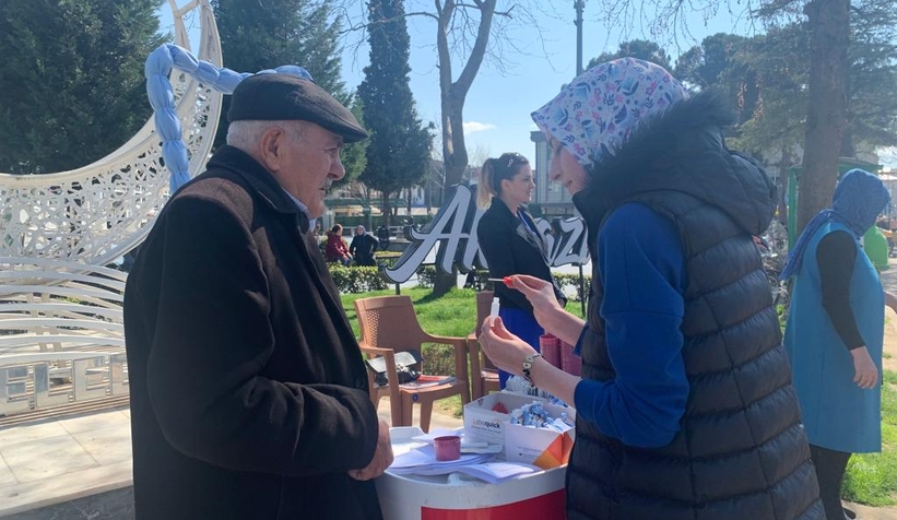 Akyazı'da kolorektal kanseri farkındalık etkinliği