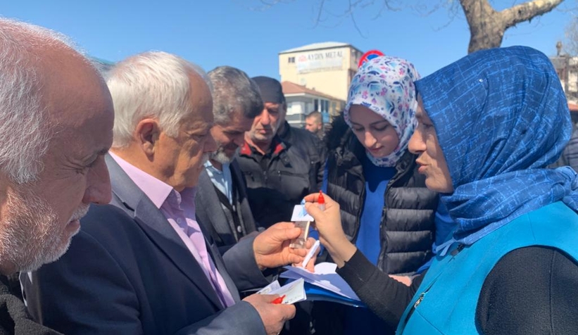 Akyazı'da kolorektal kanseri farkındalık etkinliği