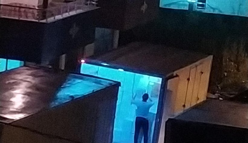 Akyazı'da KOM'dan depo ve kamyona baskın