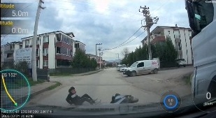 Akyazı'da korkutan kaza kamerada