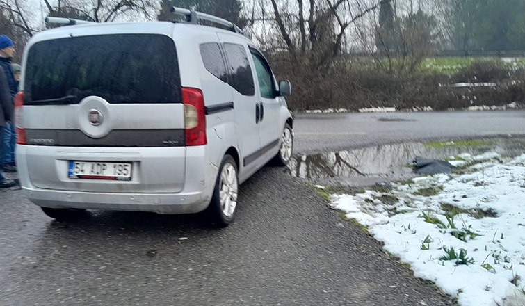 Akyazı'da korkutan kaza