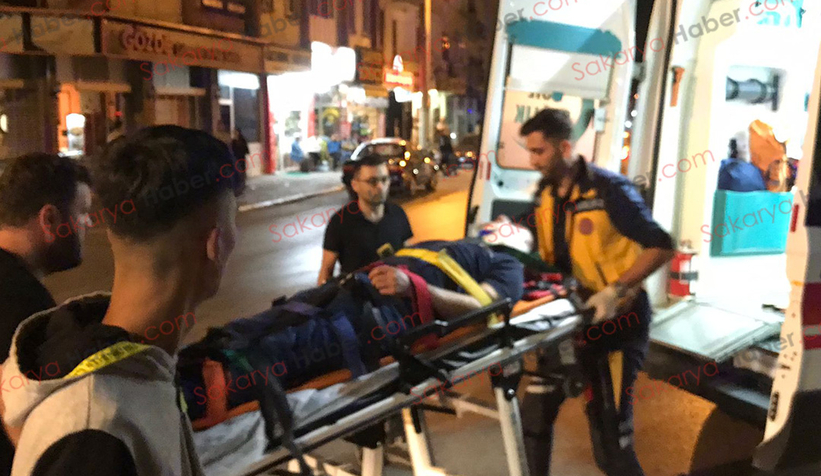 Akyazı'da maç sonrası kavgada 1 kişi ağır yaralandı